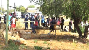 Police warn public against crime scene loitering