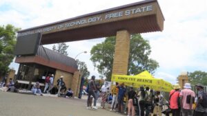 CUT graduation ceremony continues despite disgruntled students