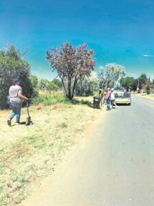 Residents refuse to accept garbage