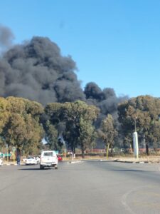Billowing smoke over Bloemfontein probed