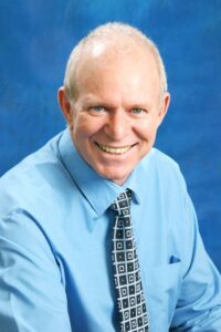 Momentum lacks vision