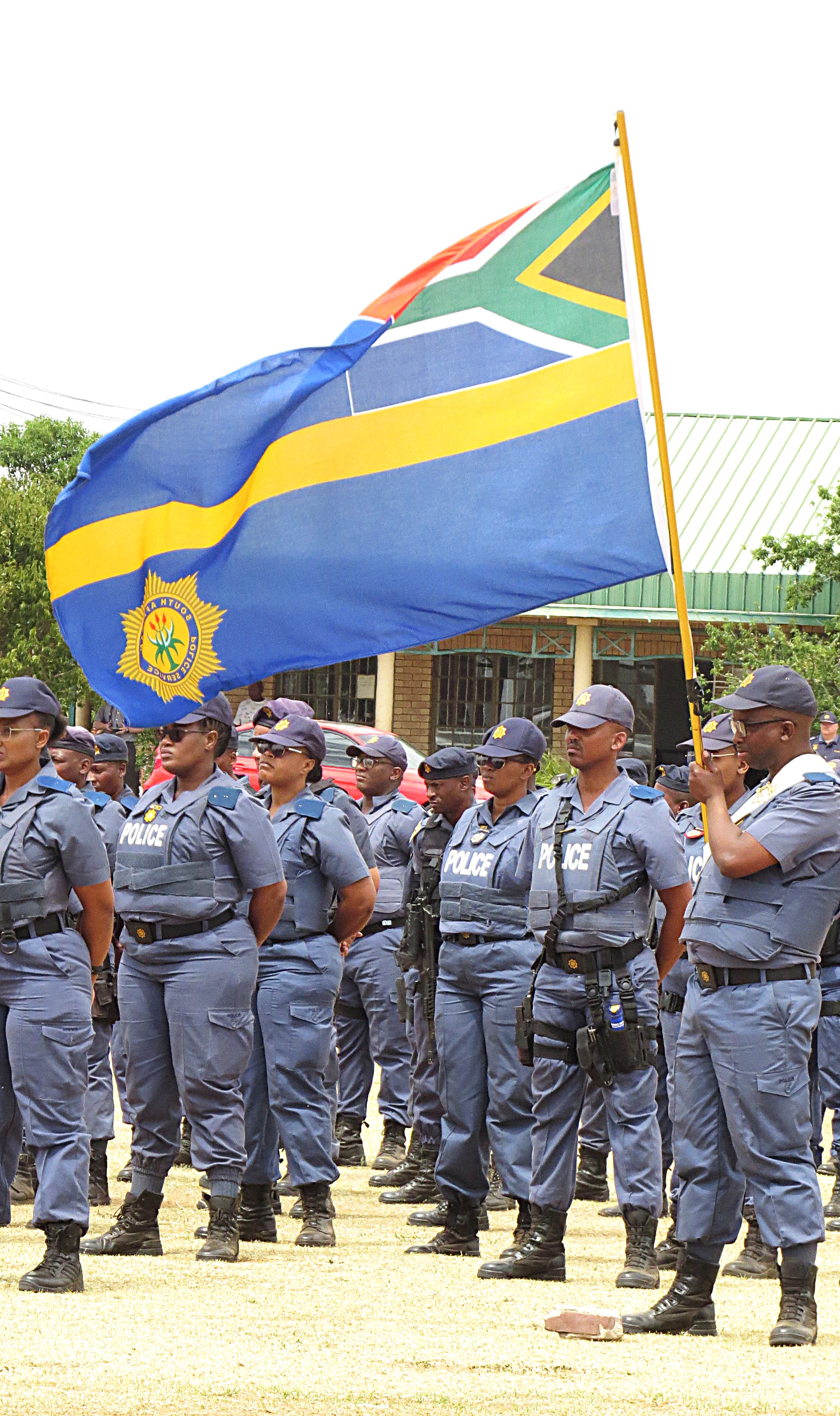 Police sergeants praised for upholding the law by rejecting smuggler’s bribes