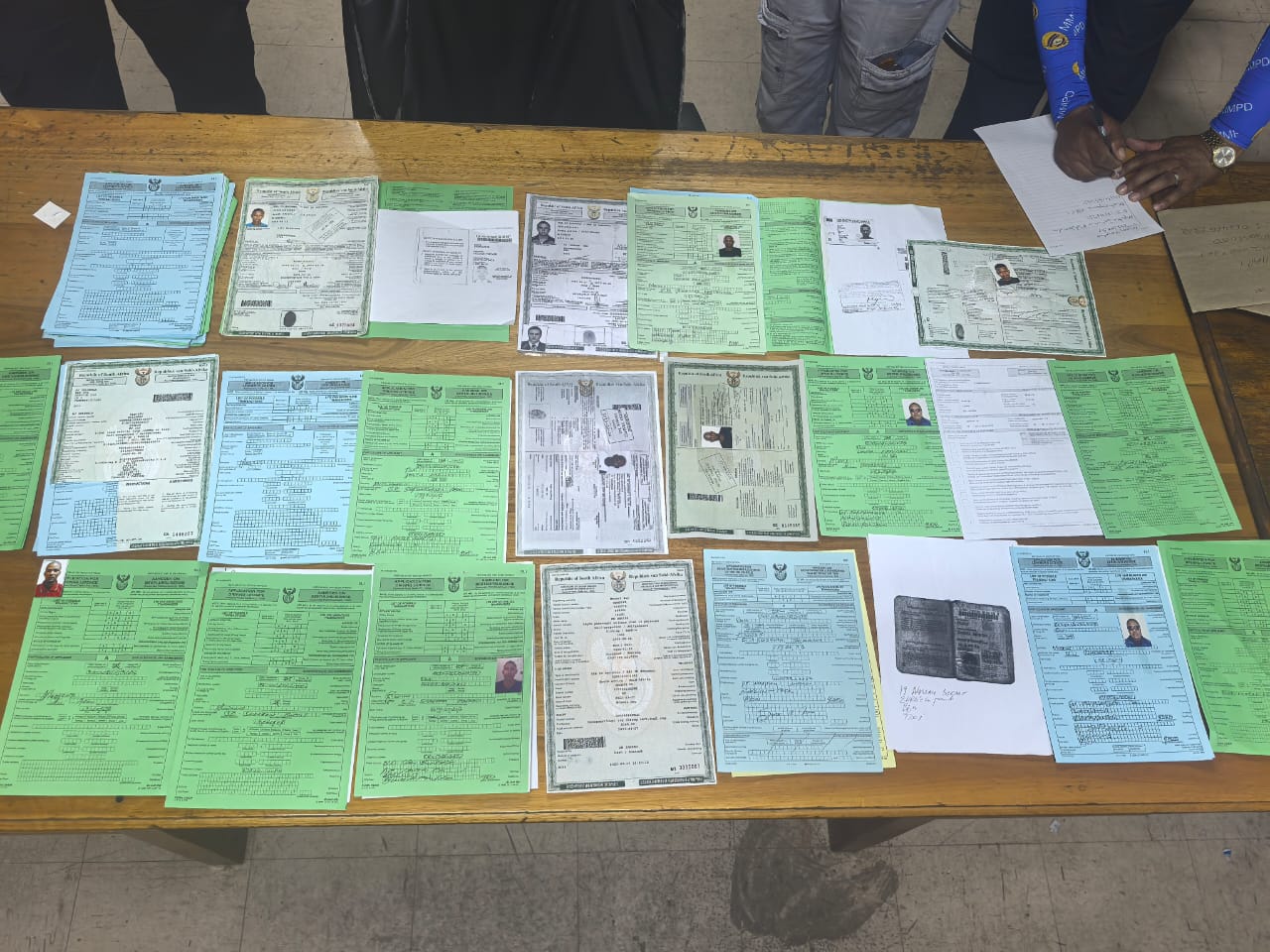 Two arrested for manufacturing fraudulent driving licences and vehicle documents