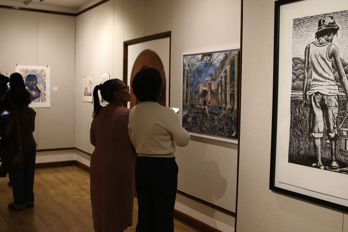 Exhibition elucidates relationship to inheritance, memory