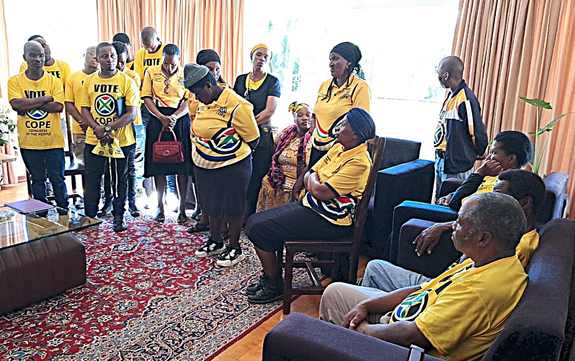 Cope Free State leadership visits the bereaved family of the late Mosiuoa Gerard Patrick Lekota