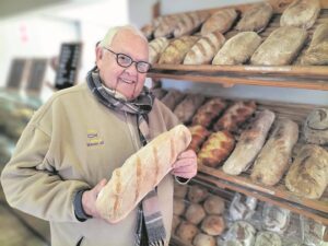 Bymekaarkomplek bied meer as dag se brood