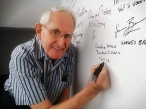 Oom Stoffel se begrafnis Maandag in NG kerk Heuwelkruin