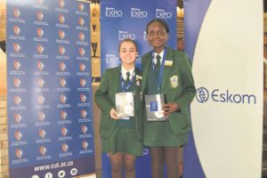 Aspiring young scientists show classScience smarts impress