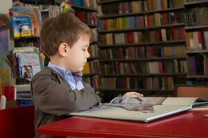 Moedertaalonderrig ontsluit die wêreld vir kinders