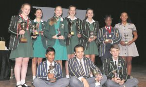 Syferkoppe vir hul prestasies vereer