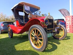 Celebrate Youth Day at Cars in the Park