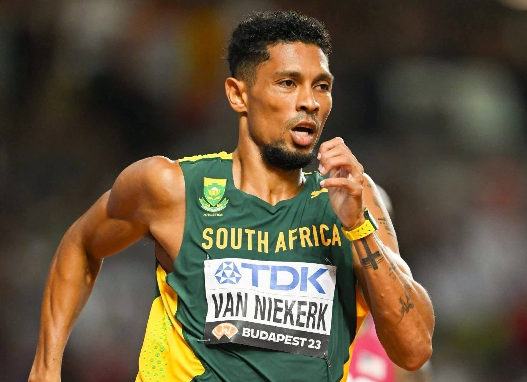 Wayde van Niekerk in action on the track.