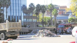 Non-payment causes stink