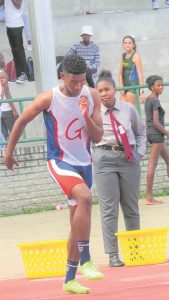 Regains focus