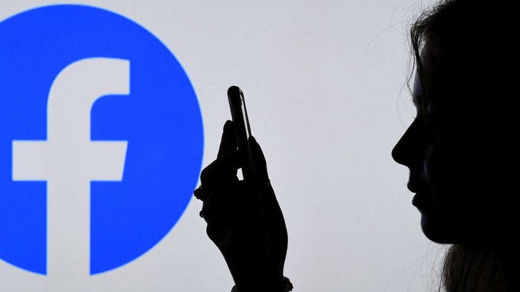 Two young men appeared in the Bellville Magistrates Court today (10 July) following their arrest for an elaborate Facebook romance scam that defrauded a Western Cape woman of over R3.4 million in just two months.