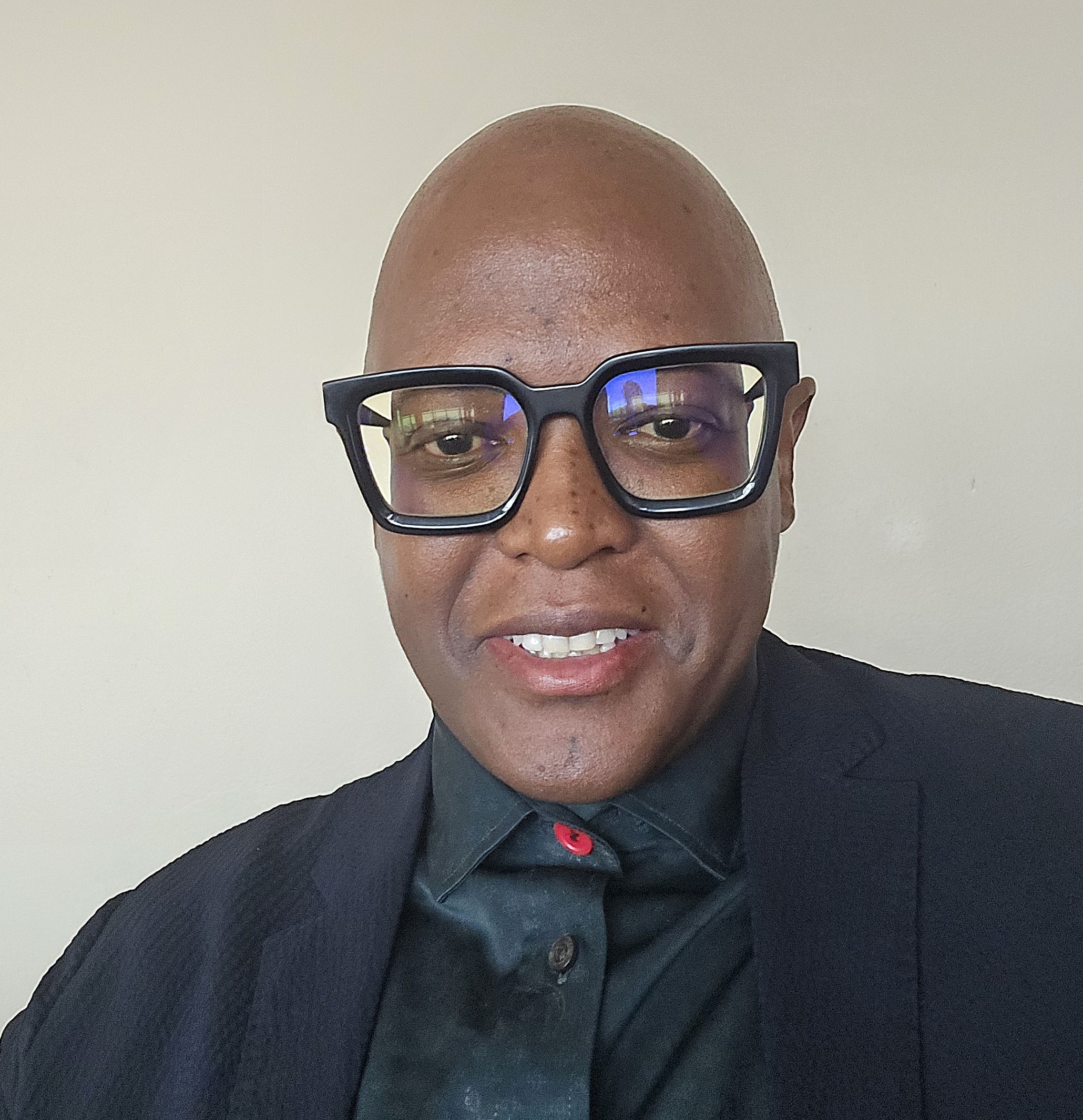 Dr Mafole Mokalobe