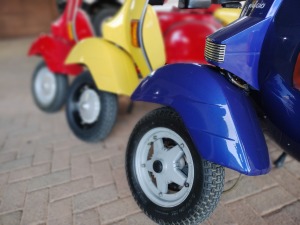 Vespas brul nog 80 jaar later – te sien op Cars in the Park