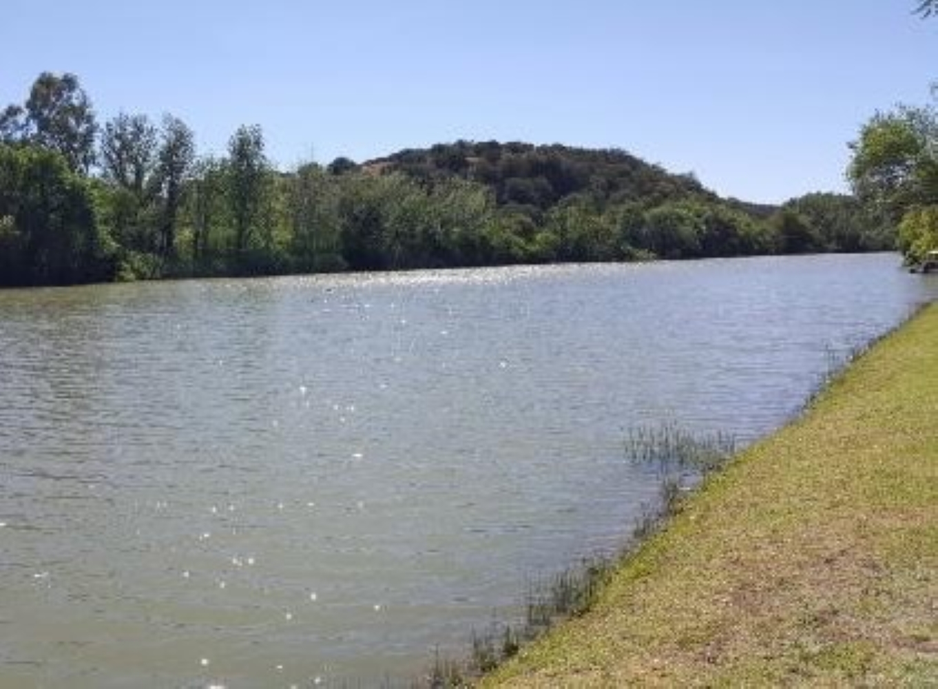 The Modder River at Maselspoort in the Free State.
