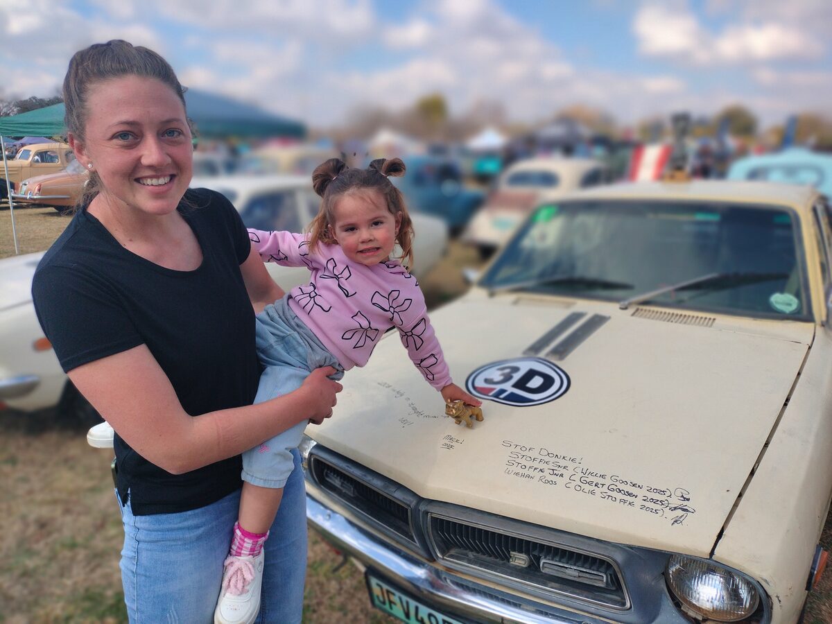 Lindi Dreyer met haar susterskind Zanli Pretorius (3)