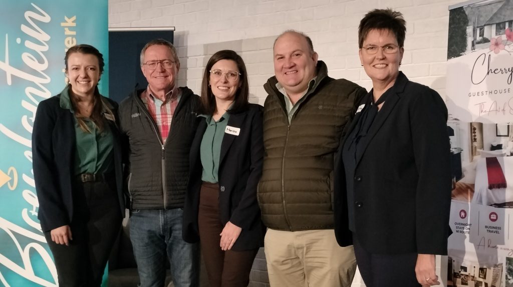 Dawie Roodt op AfriForum Sakenetwerk se Bloemfontein-tak se sake-ontbyt op Donderdag 18 Junie.