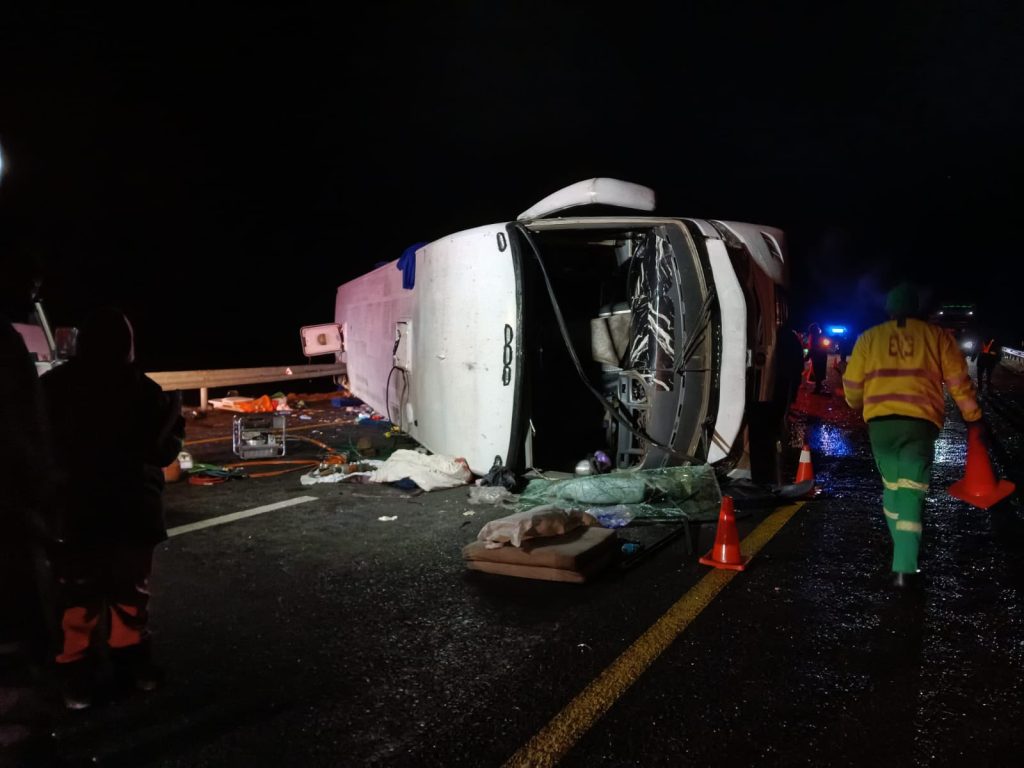 The wreaked bus on N1