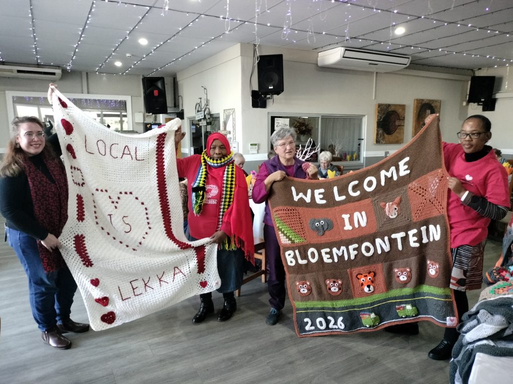 Van die pragtige komberse wat vir die projekte gemaak is. FOTO: LIentjie Mentz