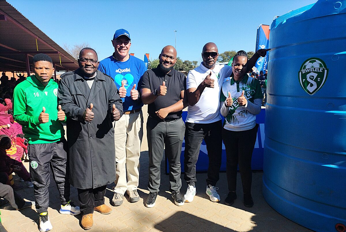School receives water jojo tank for water preservation