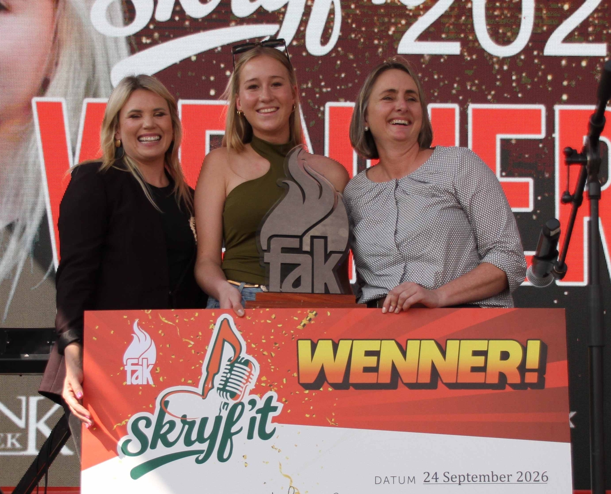 Andriëtte Norman was die ghoeroe van Milah en Aniel Redelinghuys wat die FAK-Skryf’it 2026-titel verower het. FOTO'S: Niël Langner