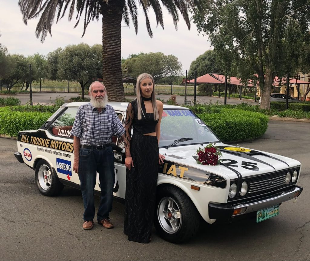 Oupa Pop Diedericks het sy kleindogter Gaby Diedericks 