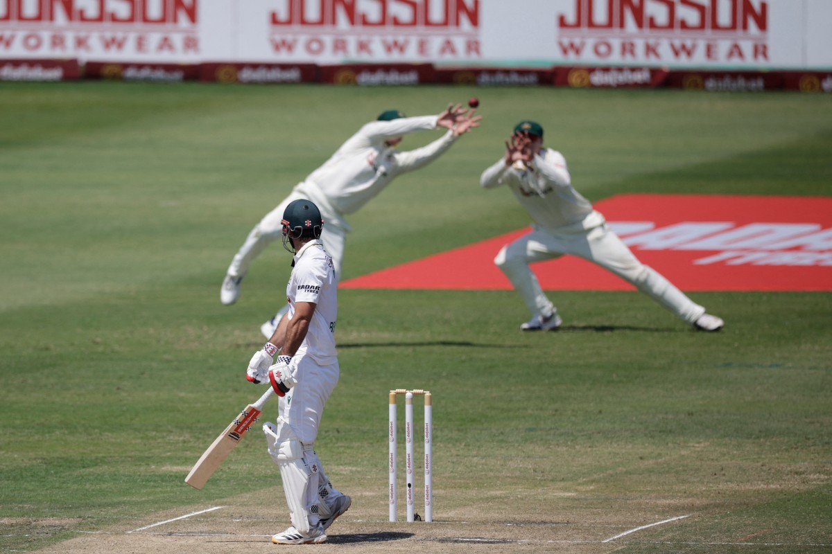 Australia declare setting South Africa mountainous target
