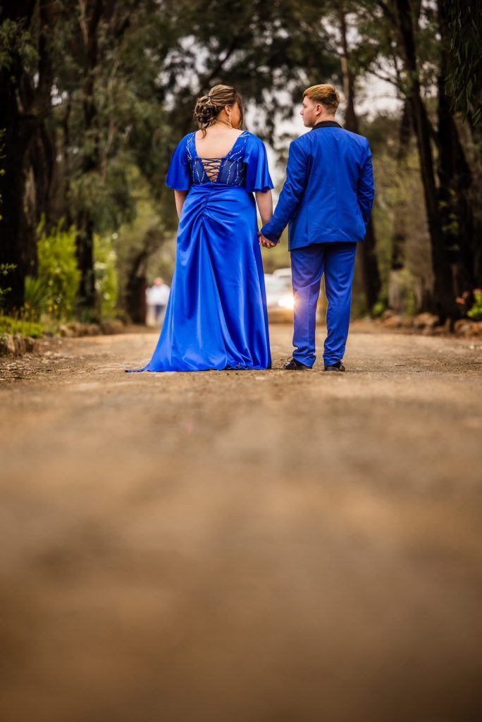 Veronique van der Merwe en Tiaan Pike van die Fichartdpark Hoërskool. FOTO: Langpad fotografie