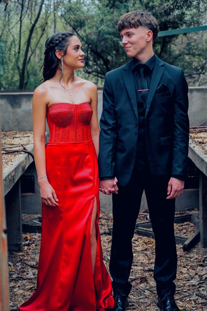 Juné Terblanche(Gr. 12) en metgesel is Diederik de Vos (Gr. 11).