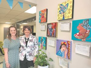 Storie van hoop: Engo-kinders se skilderwerk oor die jare heen die beste medisyne