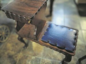 Meubels kom binnekort weer onder hamer