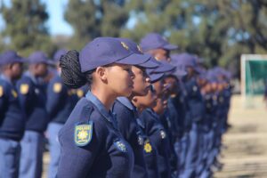 SAPD met 800 versterk