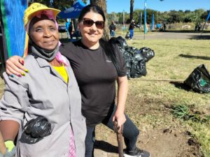 Miljoene begroot, maar vullis bly lê