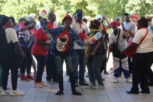 Staking kelder Smile-week