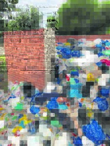 Rommelhoop daagliks ál groter gemaak