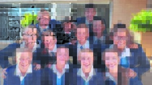 Gr. 8’s ingehuldig