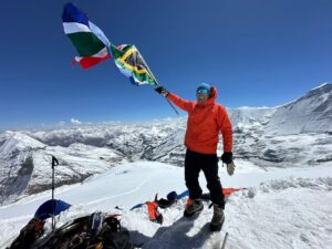 Madswimmer team break new icy ground with world record in Himalayas