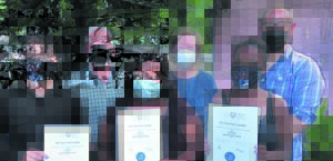 Vroue gryp rekenaar-geletterdheid aan