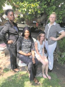 Modeparade bemagtig vroue