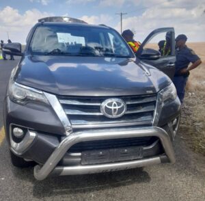 Suspects arrested in roadblock on road between Bloemfontein and Dewetsdorp