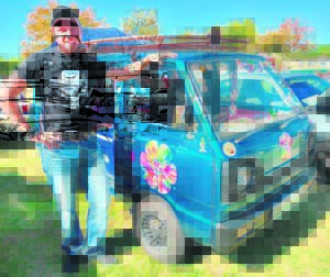 Motors laat die koppe draai