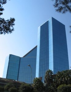 Bejaardes in Bfn kan aansoek doen om minder erfbelasting te betaal