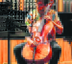 Artist strikes chord