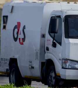 Lang gevangenisstraf vir lid van gevaarlike groep Transito-rowers, Makkers nog gesoek