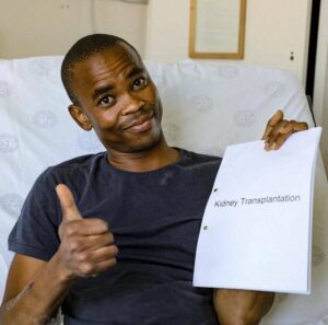Successful kidney transplant after wife donate kidney to husband (32)