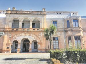 Verval dalk aangepak