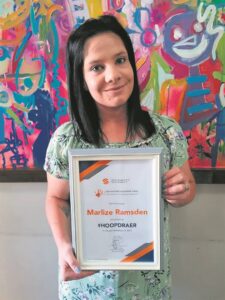 Hoopdraers vir onbaatsugtige diens vereer